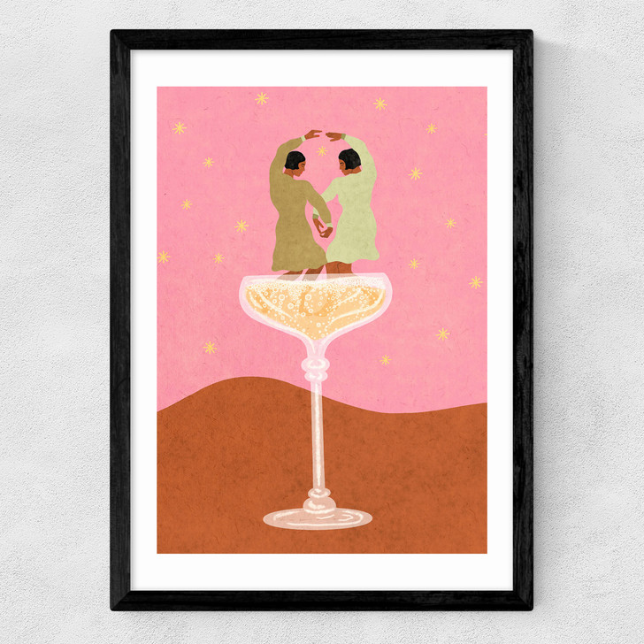 La Belle Vie II Medium Black Frame