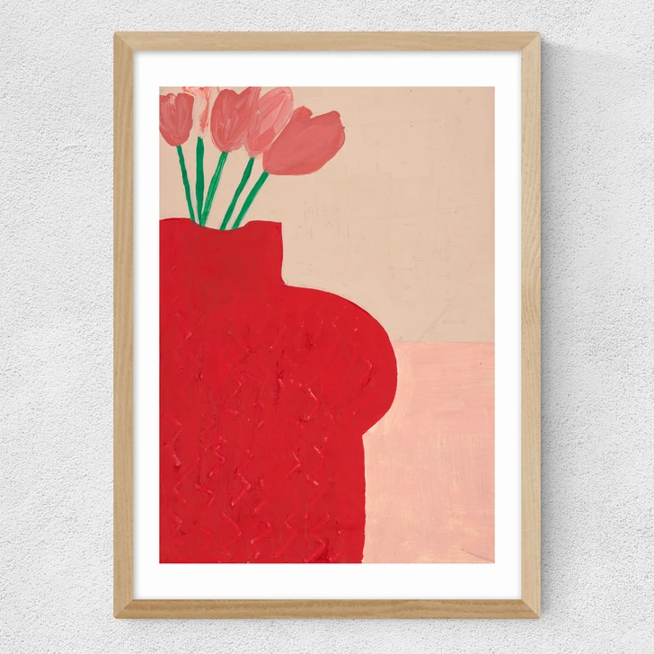 Red Bust Vase Medium Oak Frame