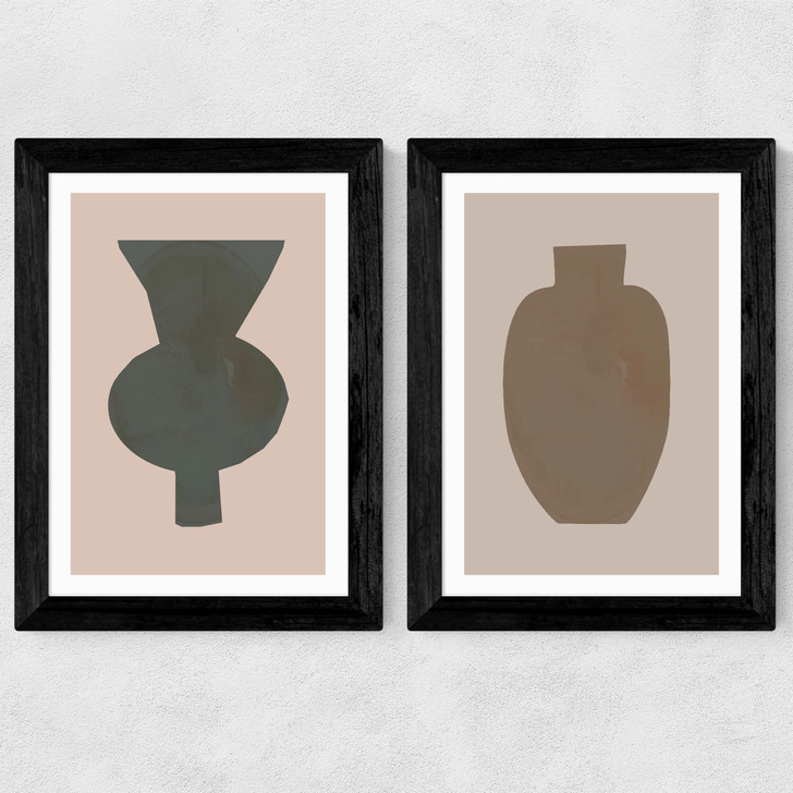 Neutral Vase Set Wide Black Frame