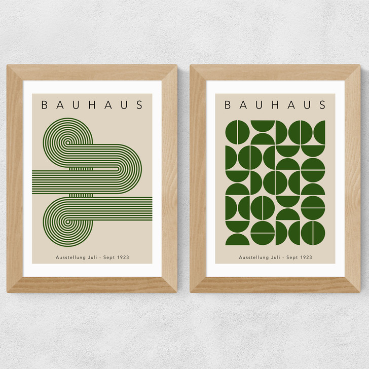 Green Bauhaus Set Wide Oak Frame Green Bauhaus Set Wide Oak Frame