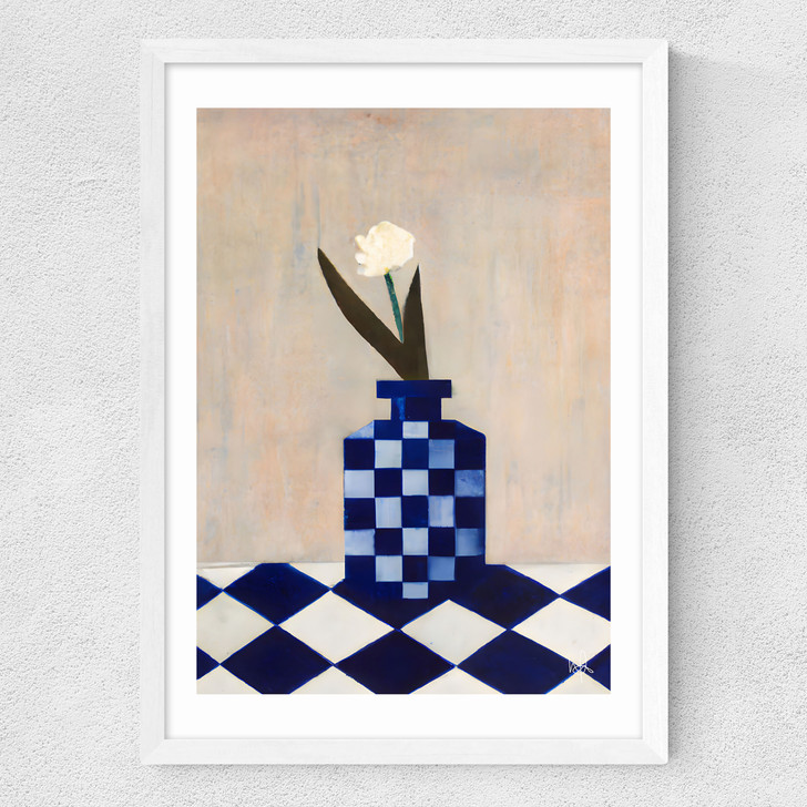 Check the Vase Medium White Frame