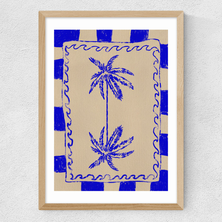 Coastal Charm Medium Oak Frame