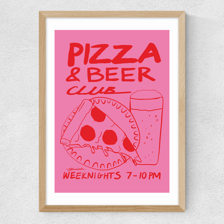 Pizza & Beer Club Medium Oak Frame