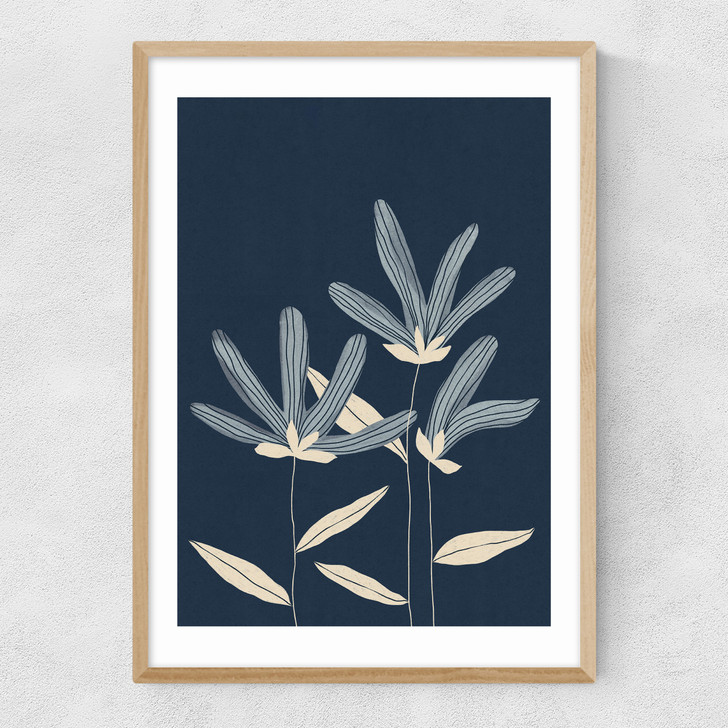 Three Flowers Narrow Oak Frame