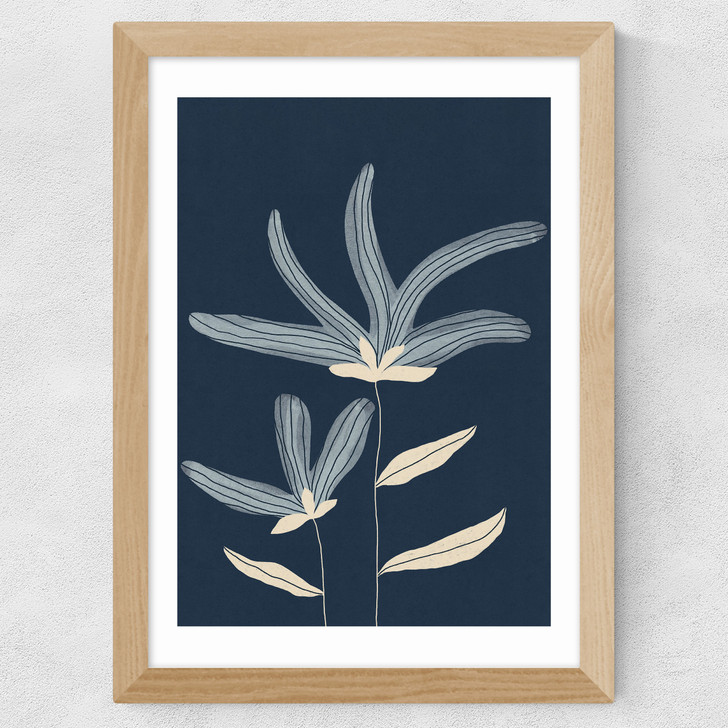 Two Flowers Wide Oak Frame