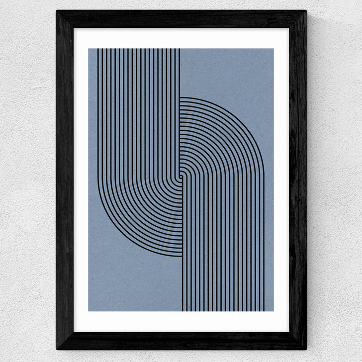 Curved Symmetry Wide Black Frame
