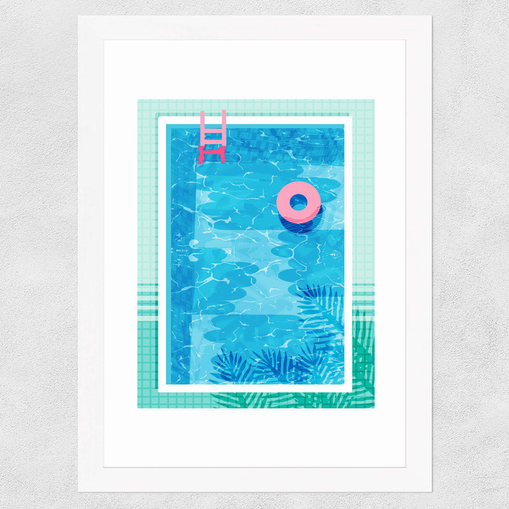 Chillin Wide White Frame