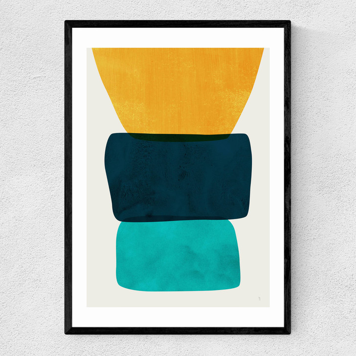 Effigy Narrow Black Frame