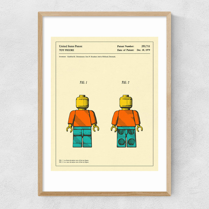 Toy Figure Narrow Oak Frame