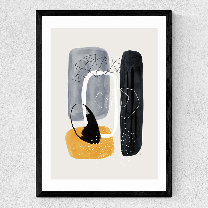 Tauri Medium Black Frame Tauri Medium Black Frame