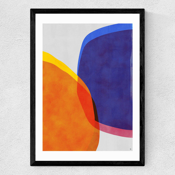 Linger Medium Black Frame
