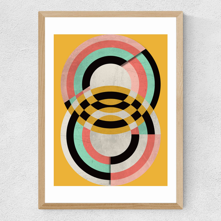 Graphic 7 Medium Oak Frame