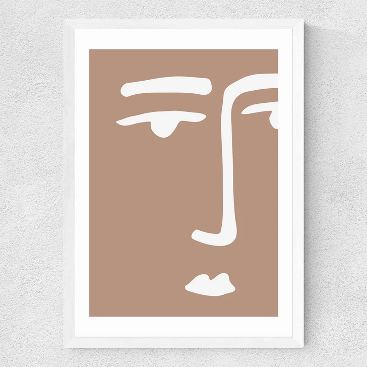 Moody Medium White Frame
