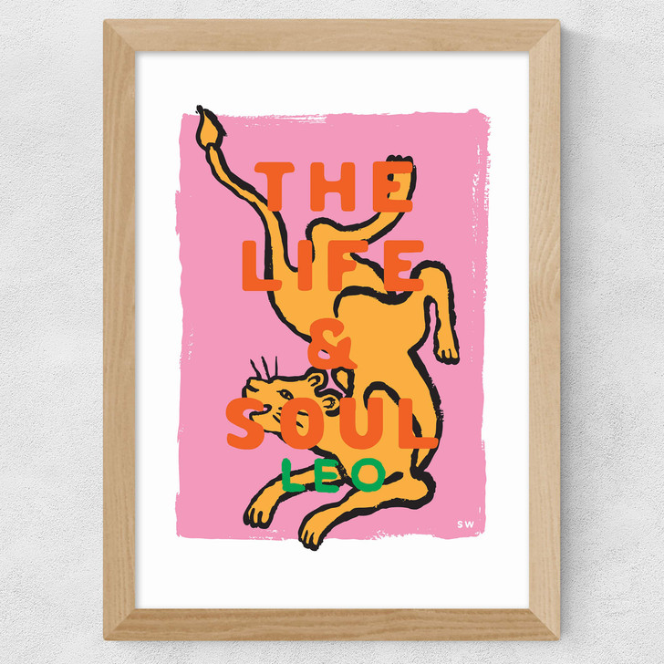 Leo - The Life and Soul Wide Oak Frame