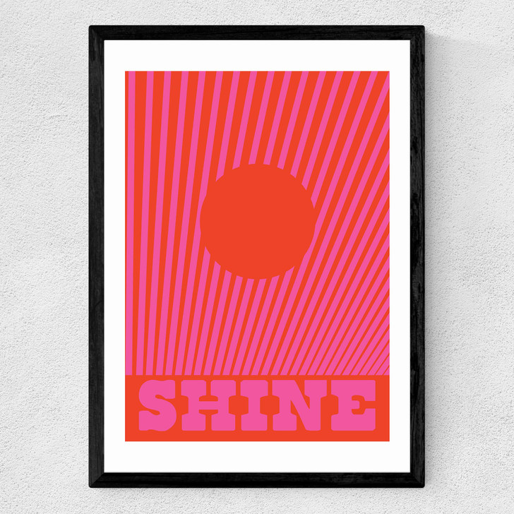 Shine Medium Black Frame