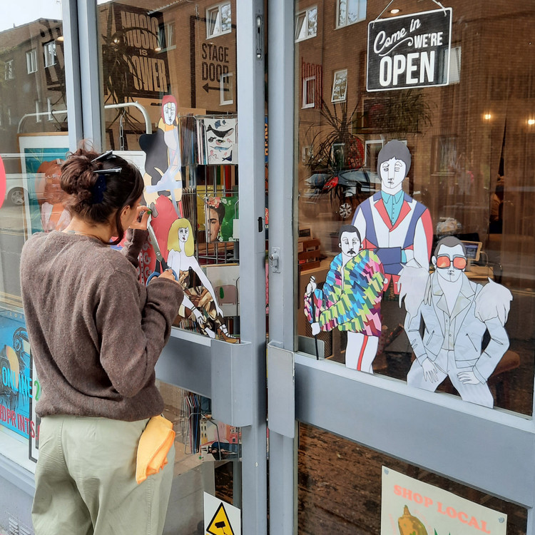 Does making art actually help your brain?