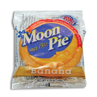 Moon Pie Marshmallow Sandwiches - Banana - 9ct Display Box