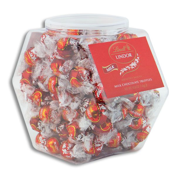 Lindt Lindor Truffles Milk Chocolate Bulk Display Tub 120ct