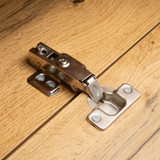 Convenient sliding doors and limit pull rods