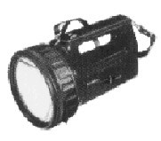 FLASHLIGHT STRONG ADJUSTABLE FLOOD & SPOT UM-1X4'S