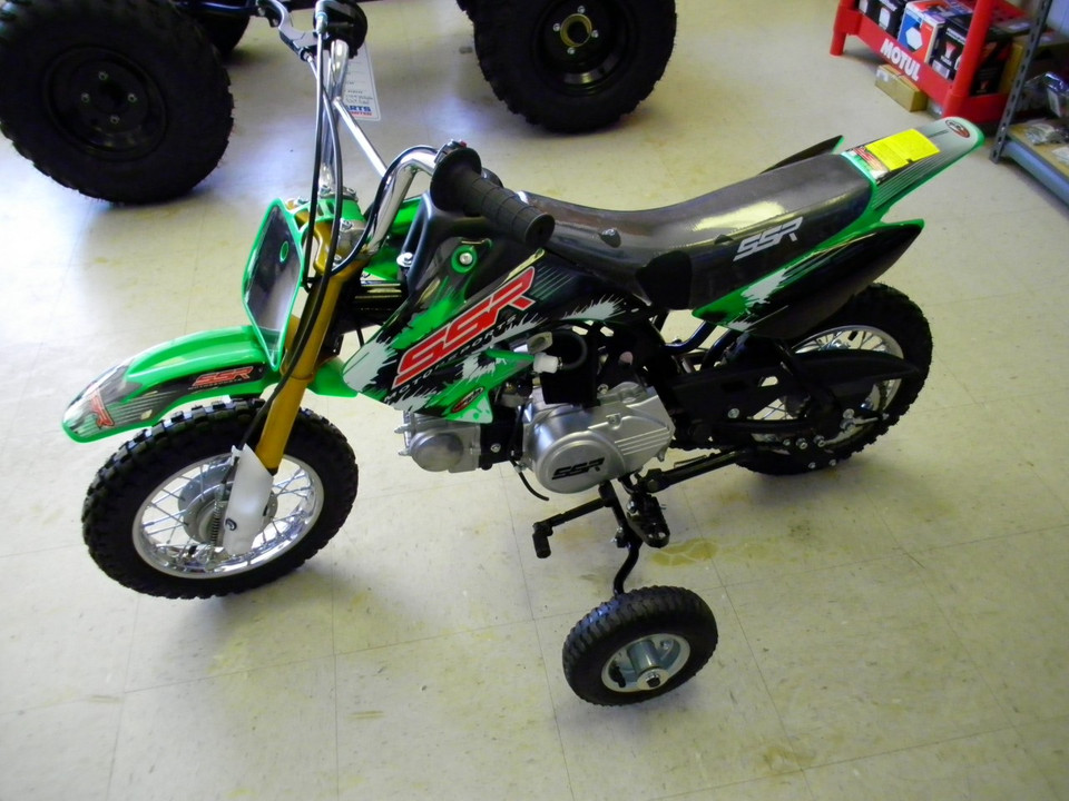 kid dirt bike with training wheels