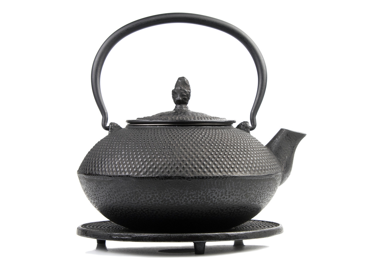 Dotted Cast Iron Teapot Set
