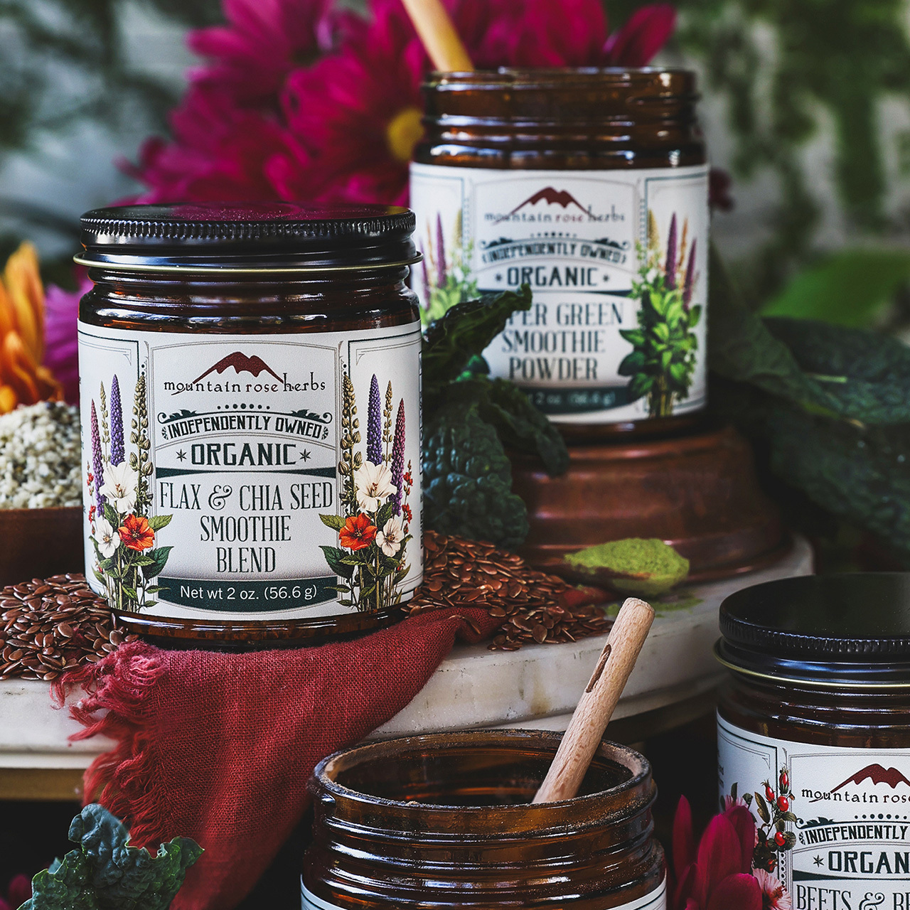 Jar of Mountain Rose Herbs' NEW Smoothie Blend Mixes