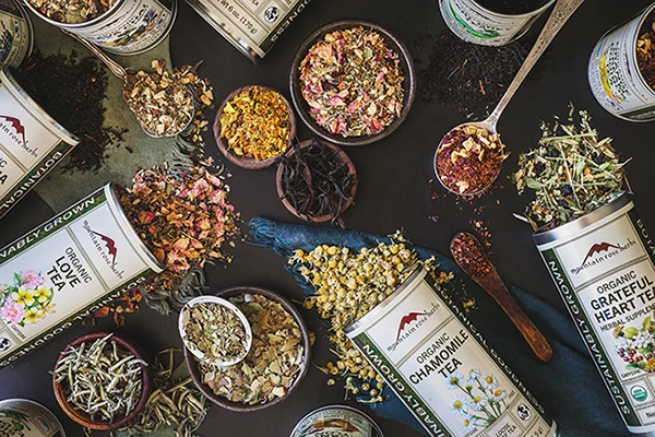 Tins of Organic Loose Leaf Tea