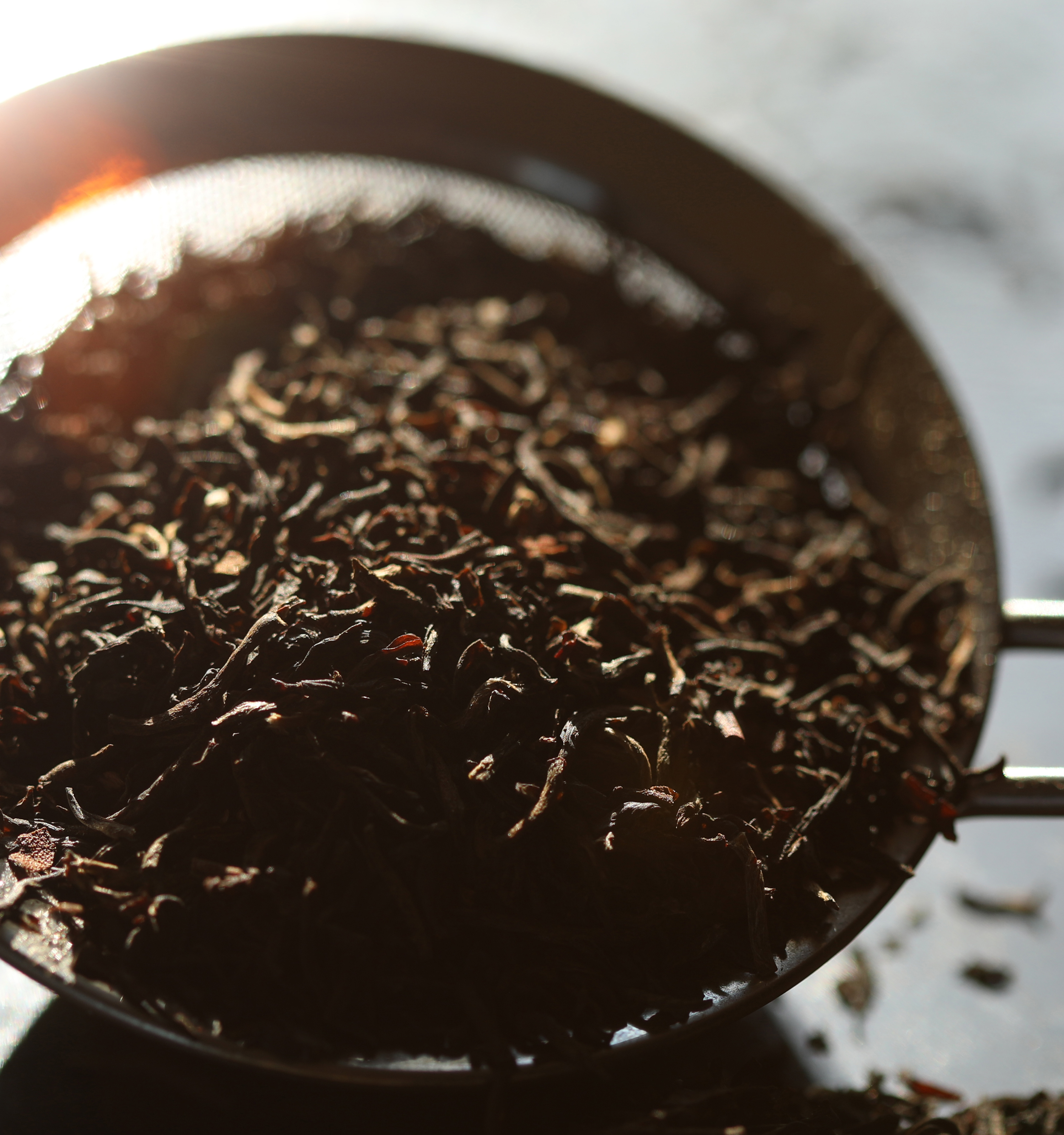 Golden Black Tea - Mountain Rose Herbs (Full review in comment) : r/tea