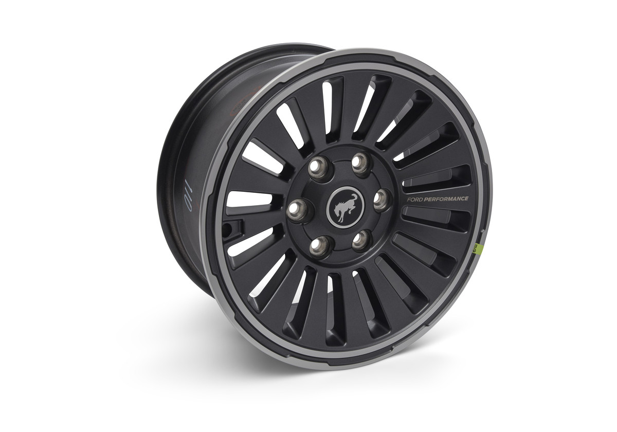 BRONCO 17X8.5