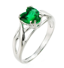 Emerald-Green Cubic Zirconia Heart Infinity Ring in Silver