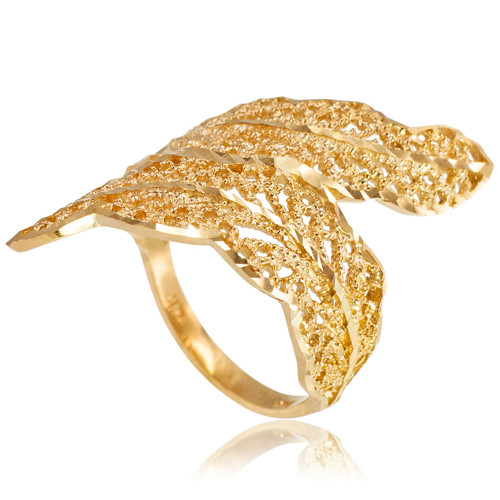 Gold Diamond Cut Filigree Laurel Wreath Leaf Ring