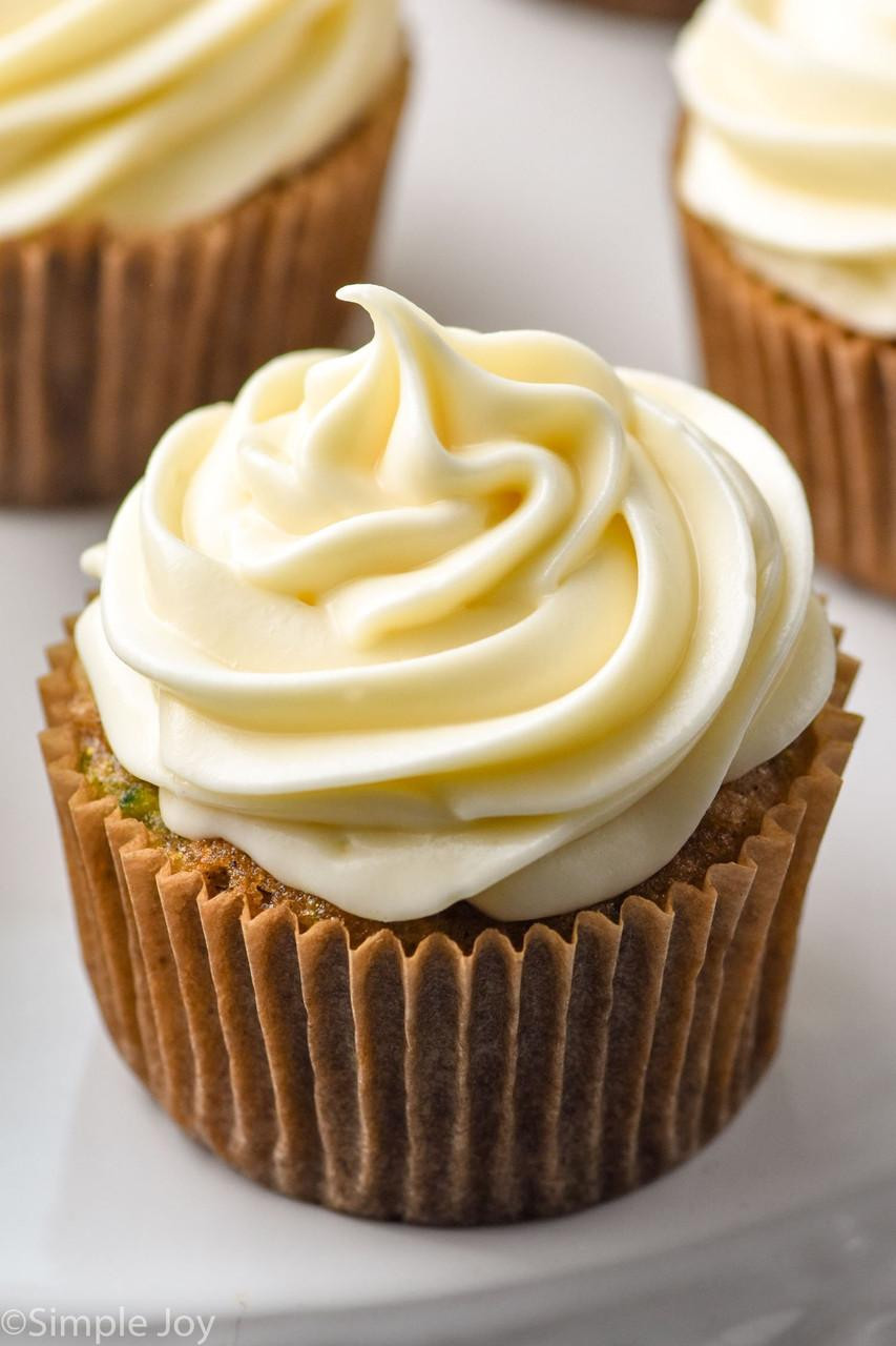 Cheese Frosting Tips For Icing A Cake With Buttercream Basic