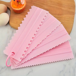 Plastic Buttercream Scraper Set - 4 Piece Plastic Buttercream Scraper Set - 4 Piece