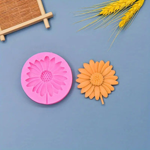 Sunflower Silicone Mould 80mm Sunflower Silicone Mould 80mm
