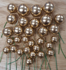 Shiny Gold Balls Cake Decorations Shiny Gold Balls Cake Decorations