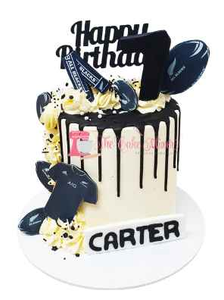 Rugby or Soccer Theme Drip Cake Rugby or Soccer Theme Drip Cake