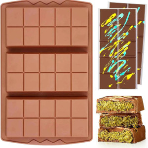 TM Cake Supplies 3 Cavity Dubai Chocolate Bar mould, silicone mold for making chocolate bars with three cavities, and a chocolate bar filled with pistachios. TM Cake Supplies 3 Cavity Dubai Chocolate Bar mould, silicone mold for making chocolate bars with three cavities, and a chocolate bar filled with pistachios.