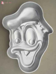 Donald Duck Cake Tin Hire Donald Duck Cake Tin Hire