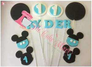 Mickey/Minnie Inspired Edible Cake Decorations Mickey/Minnie Inspired Edible Cake Decorations