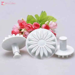 Sunflower Plunger Cutters, Set of 3 Sunflower Plunger Cutters, Set of 3
