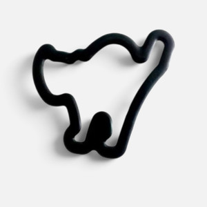 Wilton Halloween Scaredy Cat Cookie Cutter in black with arched-back cat design