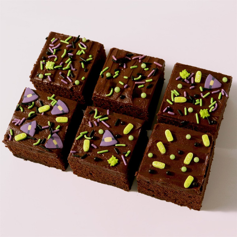 PME Wicked Witch Halloween Sprinkle Set 70g with purple witch hats and green purple and black sprinkles