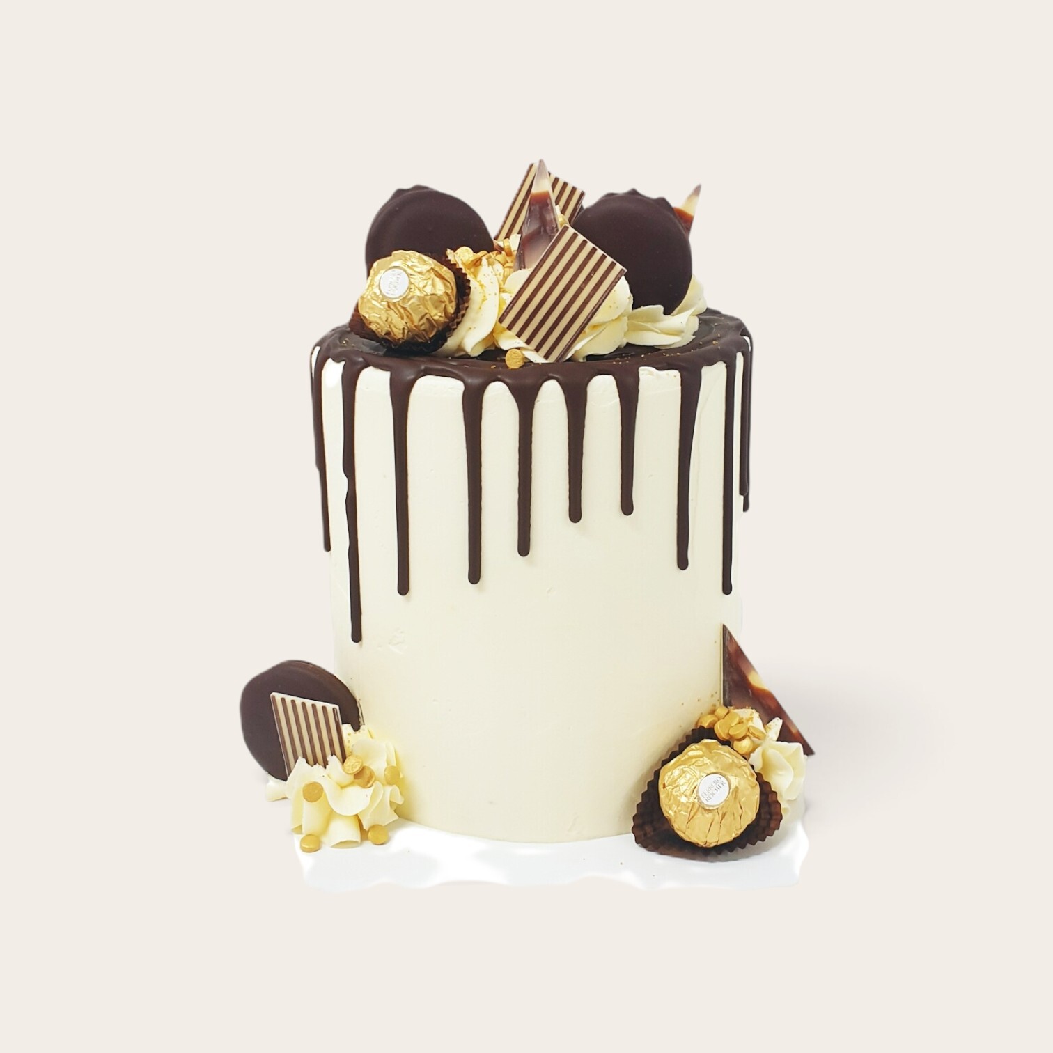 18th birthday drip cake with ferrero.jpg
