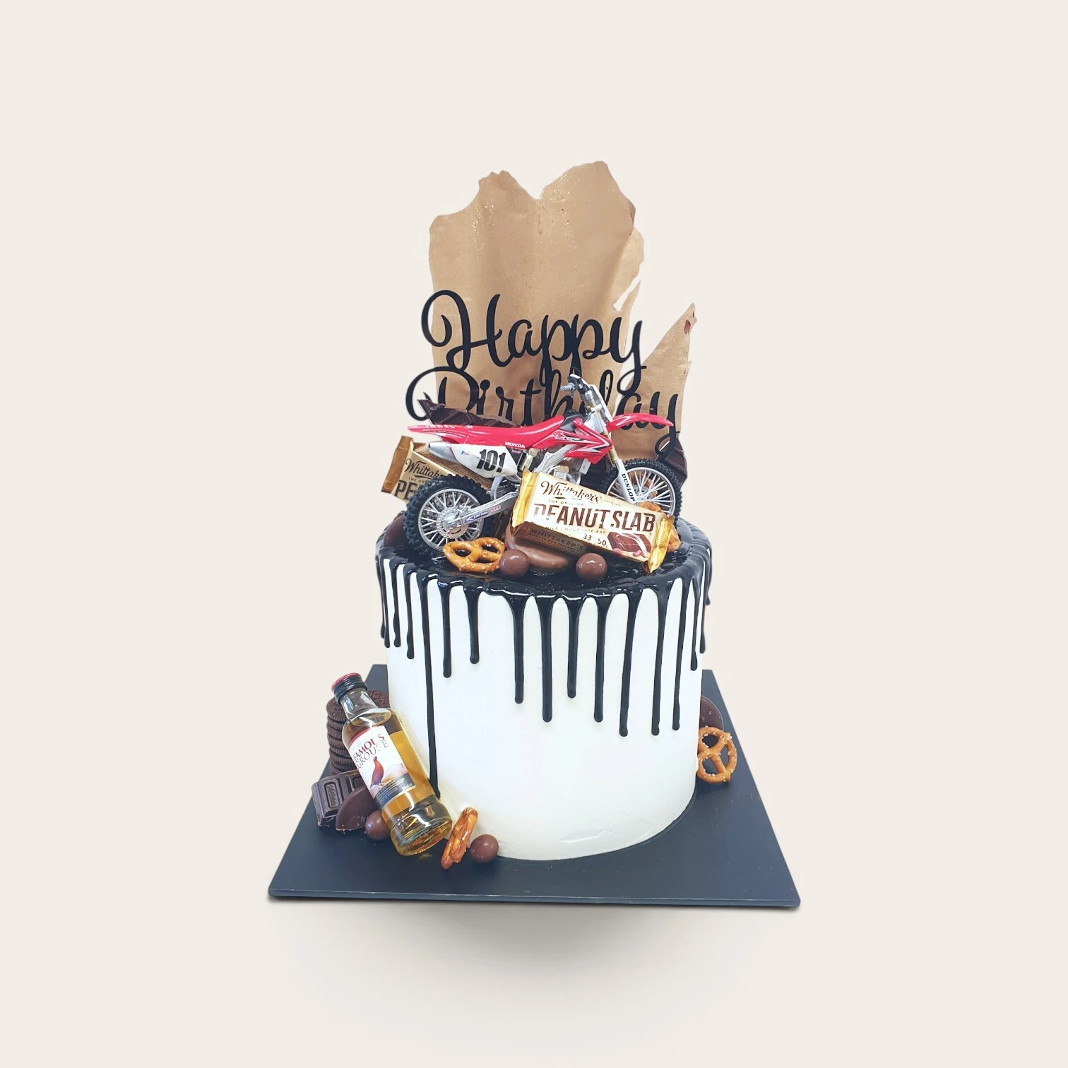 18th motorbike birthday cake.jpg