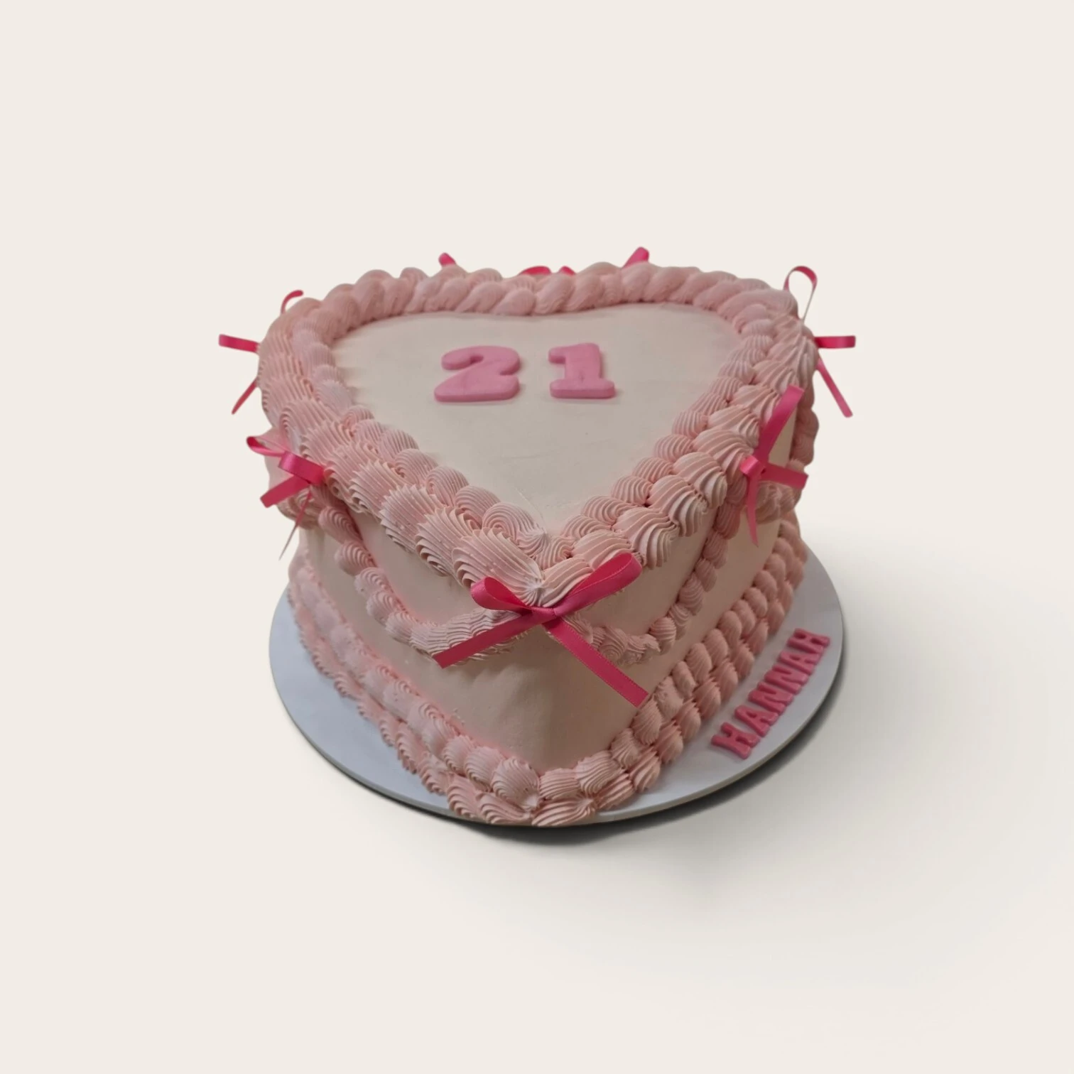 21st baby pink lambeth cake.jpg