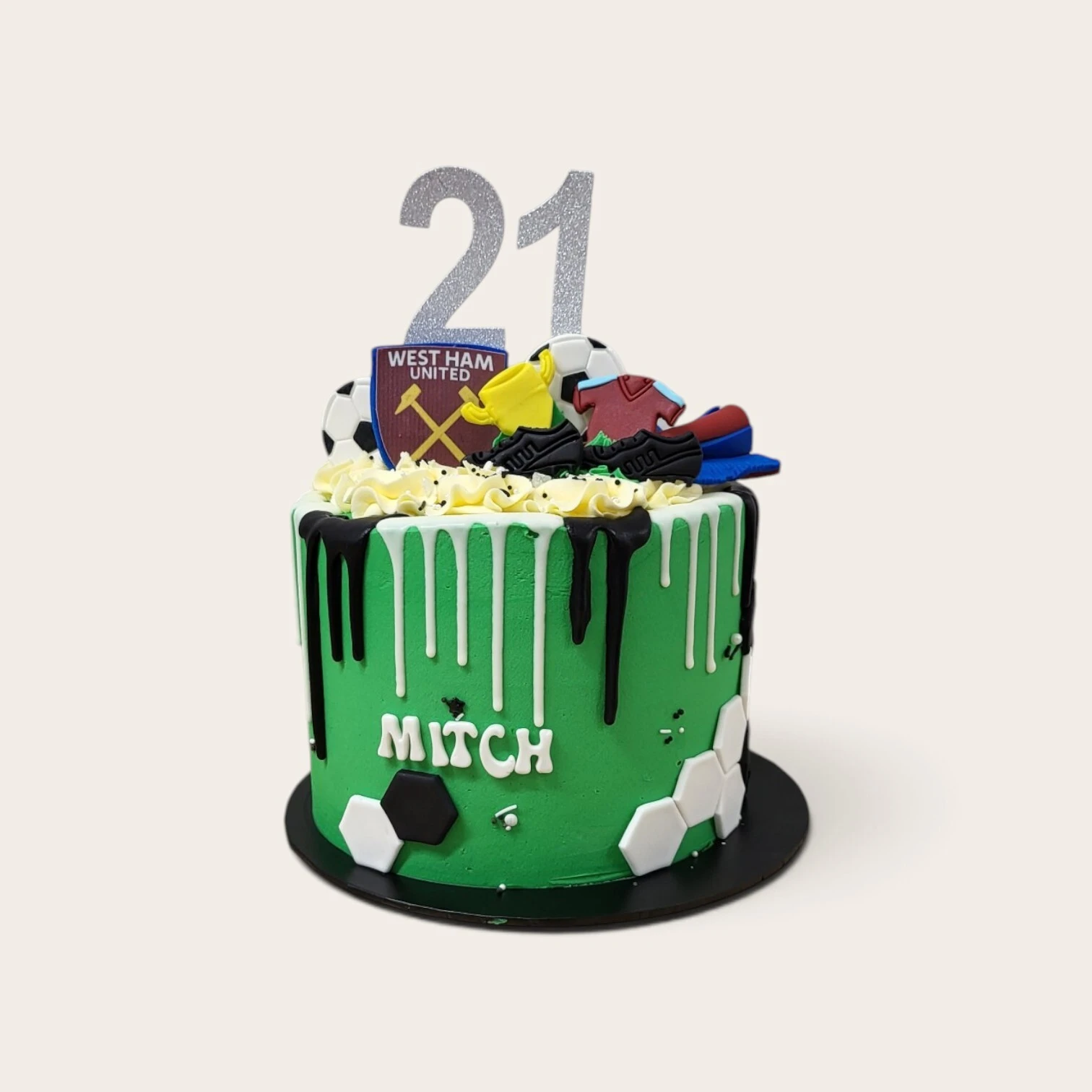 21st westham united cake.jpg