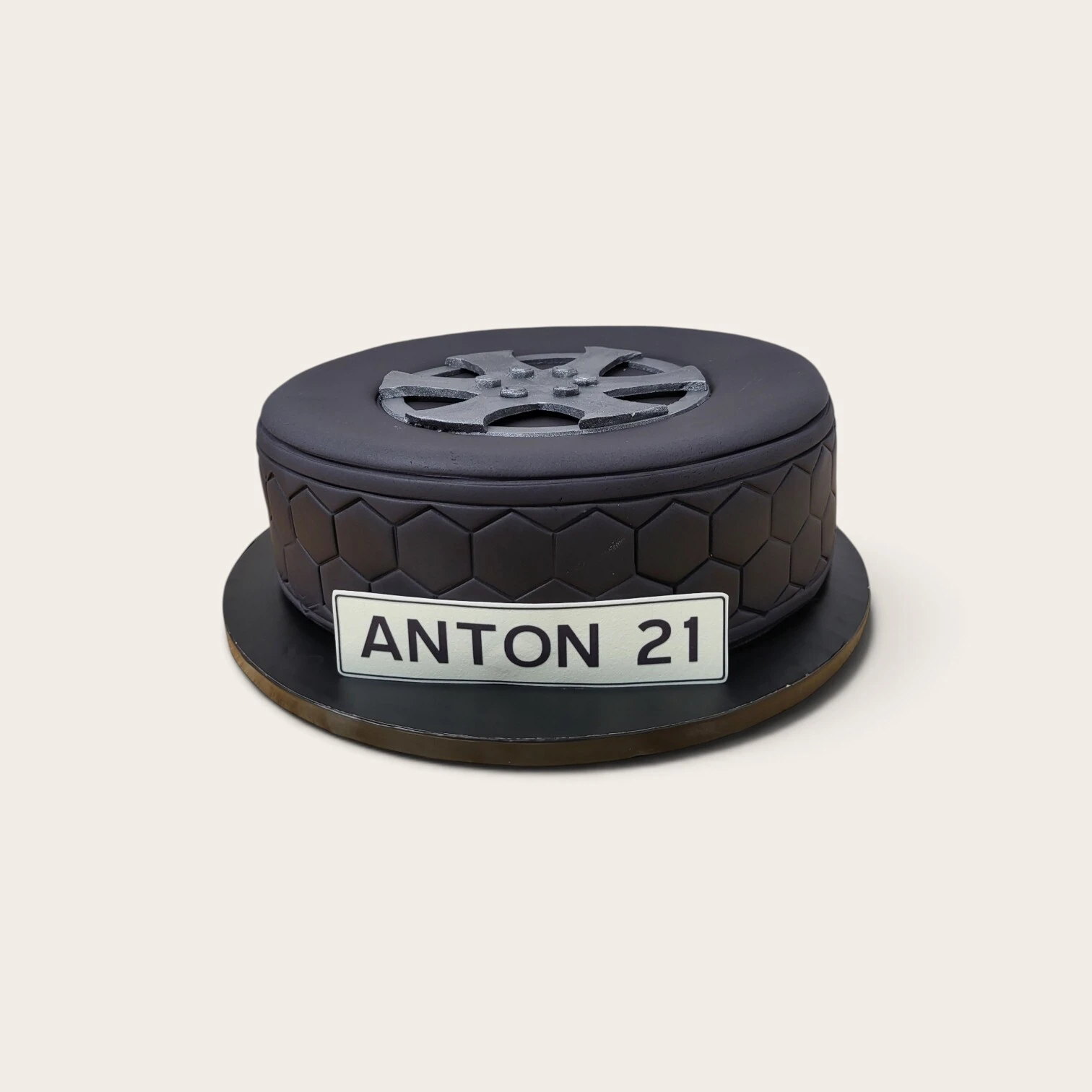 3d 21st wheel cake.jpg