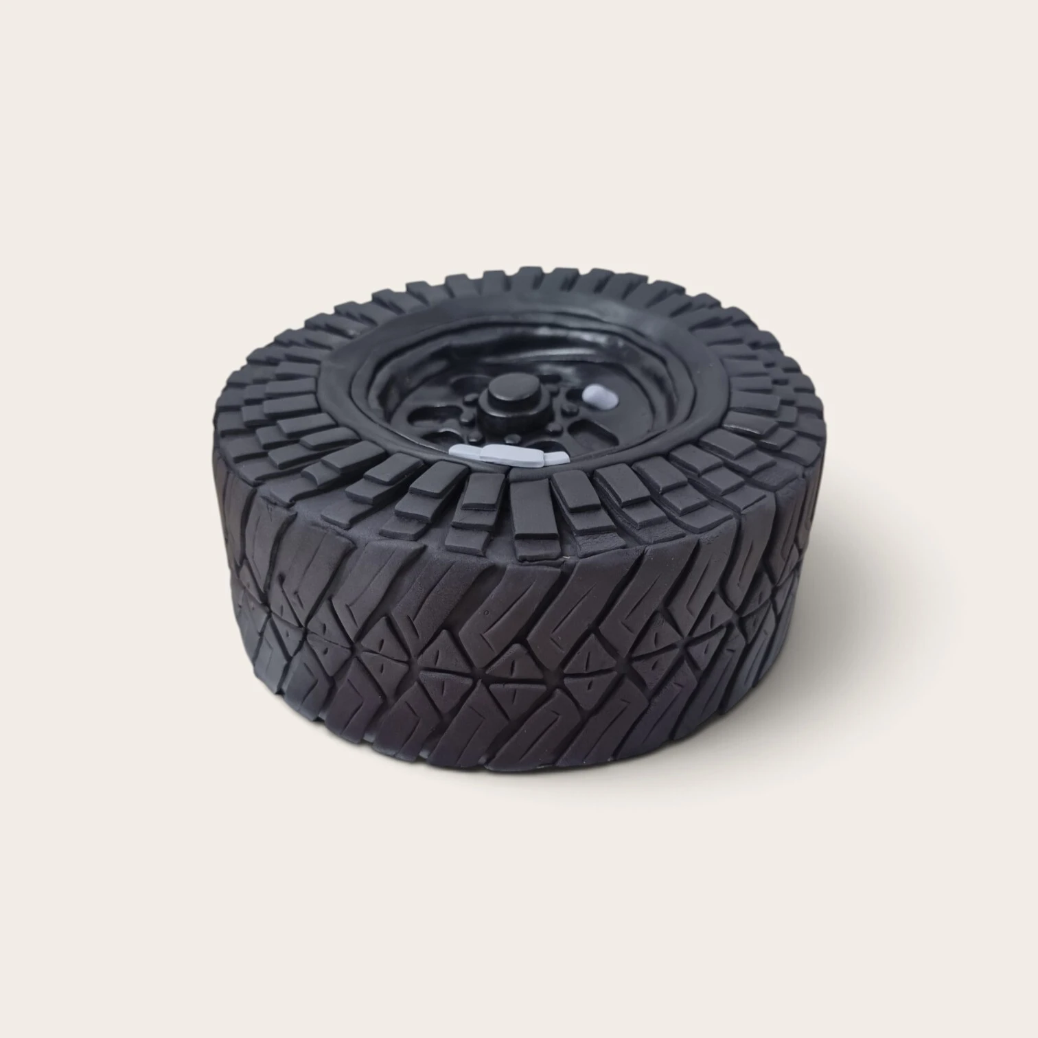 3d wheel cake 21st birthday.jpg
