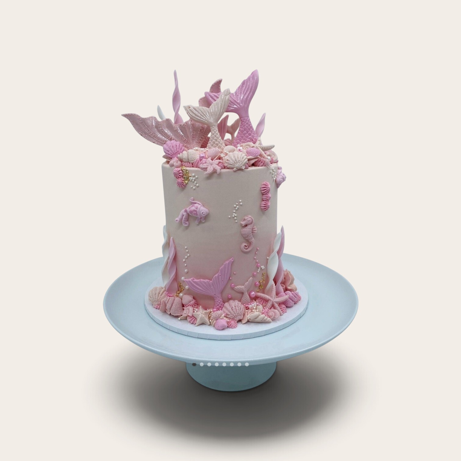 baby pink mermaid cake.jpg